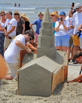Piccolo Spoleto Sand Sculpting Competition