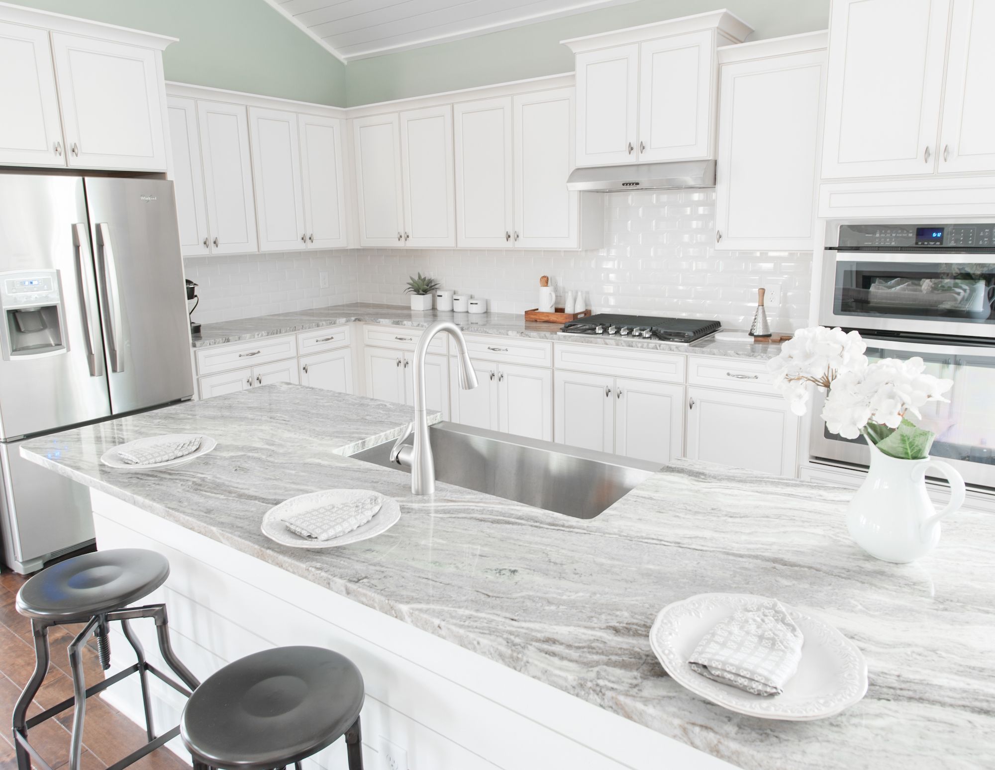 Crescent Homes Kitchen in White Gables