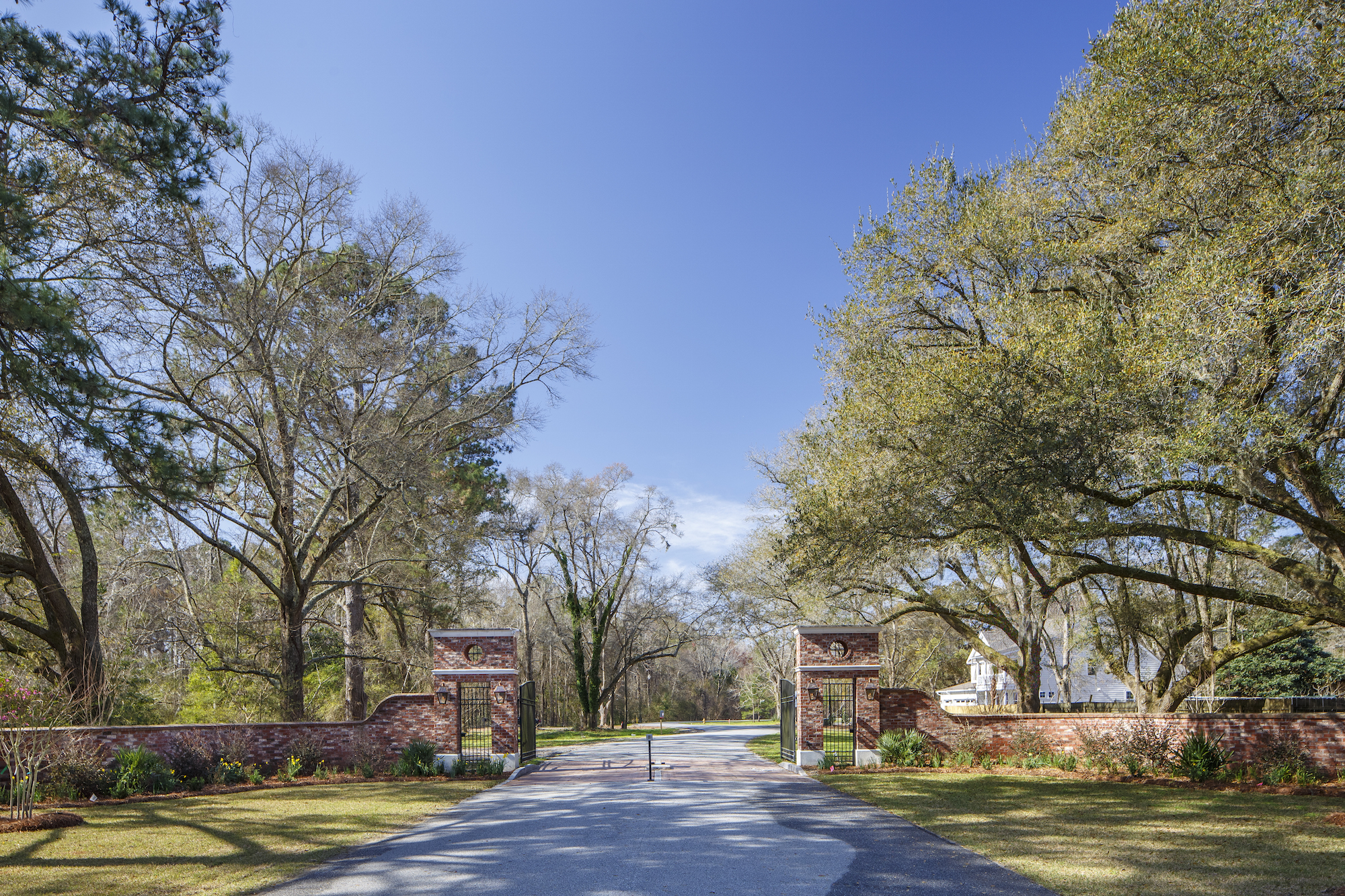 Crescent Homes Waterloo Estates Entry