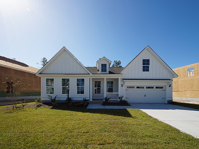 Delaware Move In Ready Home The Coves At The Lakes At Cane Bay Summerville