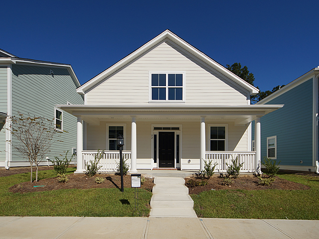 Crescent Homes Ashley Extended White Gables Summerville